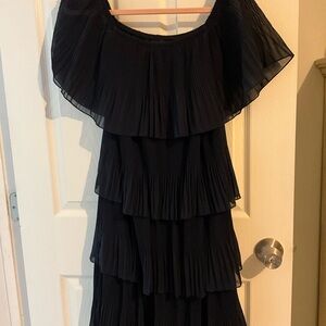 Frank Lyman Design Black Pleated Dress